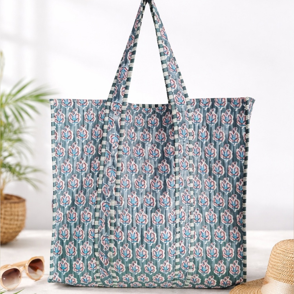 ✨BNWOT - Indian Quilted Handmade Tote Bag✨